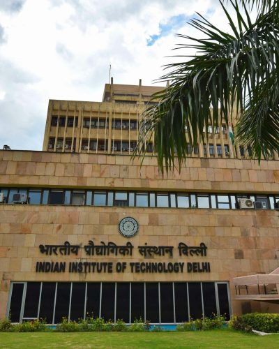 Top 10 Colleges in India offering M Tech in electric vehicle technology.
